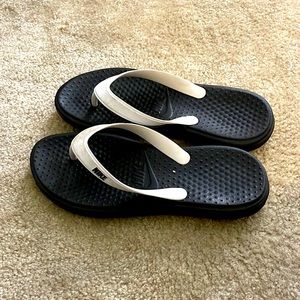 Nike Flip Flops